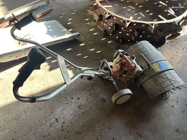 Stihl MM 55 Brush