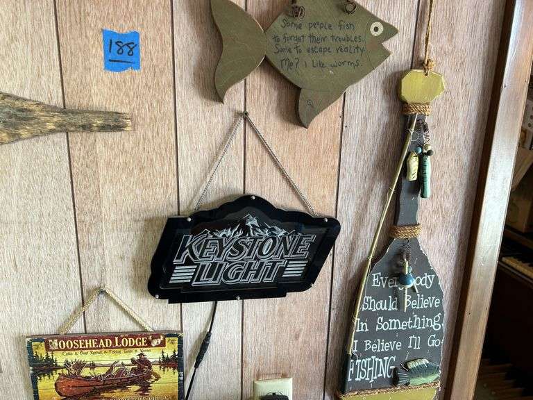 Mounted Fish, Metal & Wood Signs, Lighted Keystone Light Sign