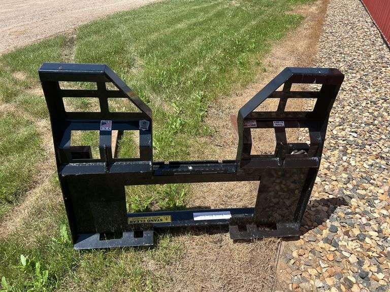Skid Steer Pallet Forks