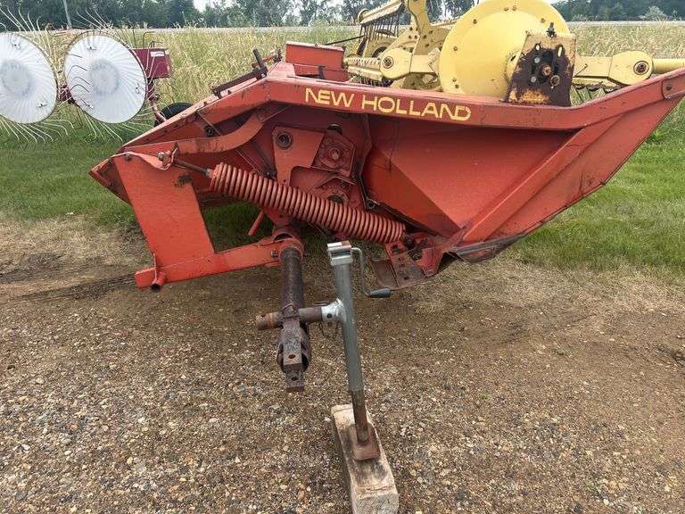 New Holland 495 12ft Haybine