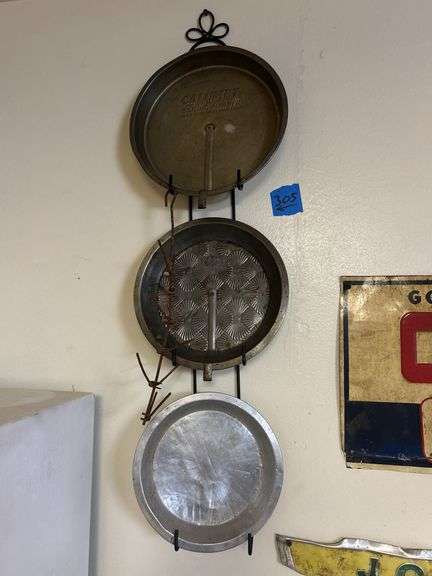 Pie Tin Rack, Tins, & Rice Bag
