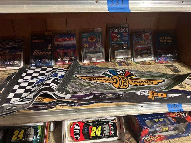 Collectible Racing Pennants & Jeff Gordon Cars
