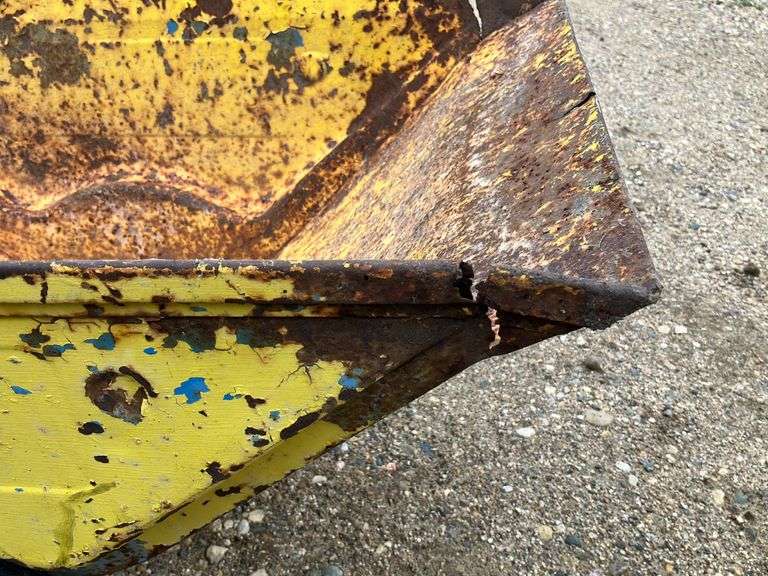 Dump Cart
