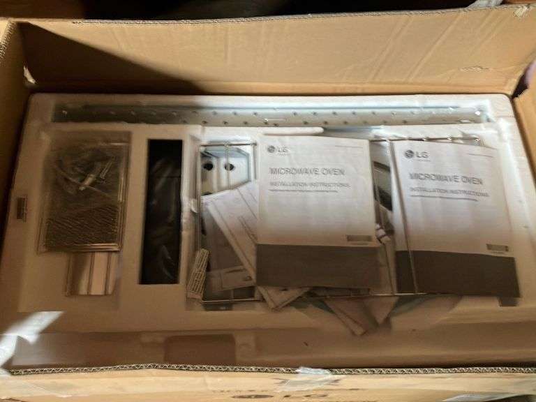 LG Microwave Oven
