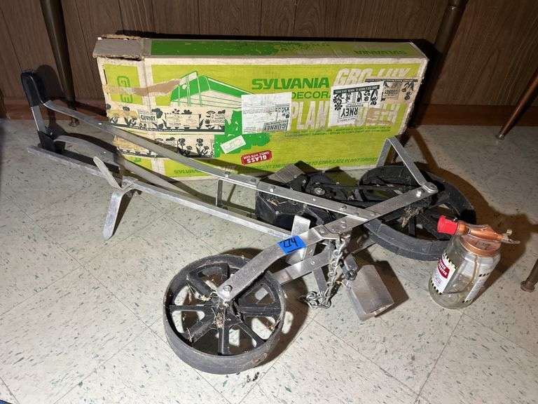 Garden Seeder & Grow Light