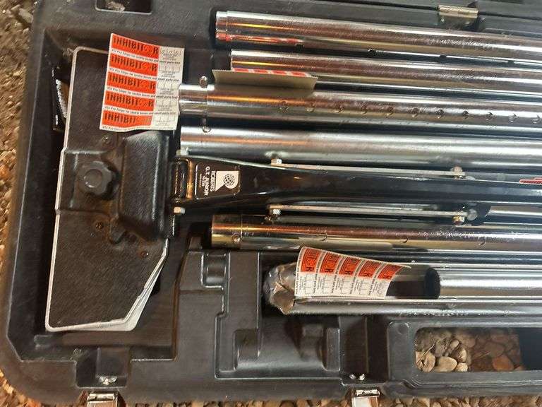 Roberts GT Jr Carpet Stretcher