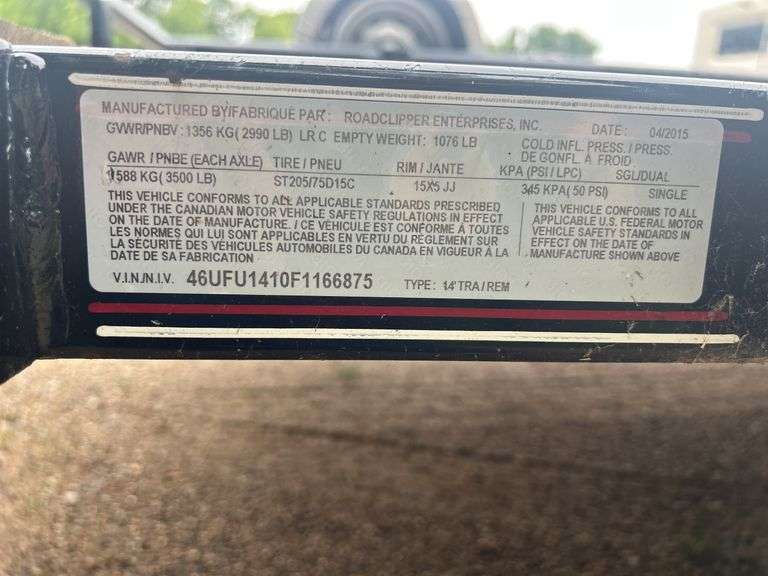 2015 Diamond C 14 Ft Flatbed Trailer