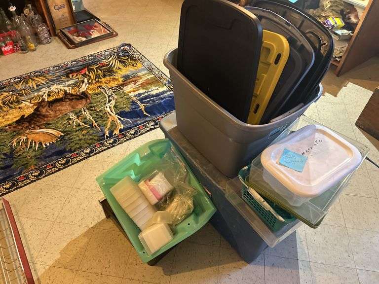 A Couple Totes & Many More Lids & Other Storage Containers