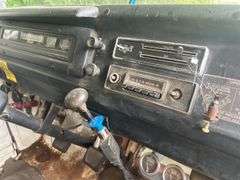 1969 Dodge D500 Grain Truck