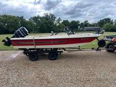 1978 Silverline TriHull Boat 1150 Mercury Motor