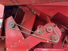 Case-IH 1688 Combine