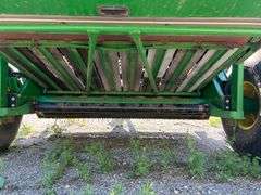 2007 JD 568 Round Baler Megawide Pickup - Net Wrap & Twine