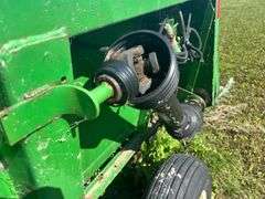 JD 914 Pickup Head with Trailer