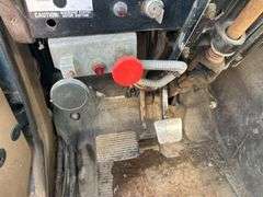 1985 IH S2200 Tandem Truck, 20ft Box - As Is