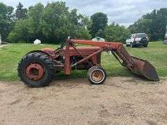 Massey Ferguson 65 Tractor with Dual Loader