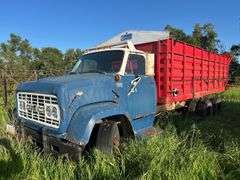 1967 GMC 7500 Grain Truck