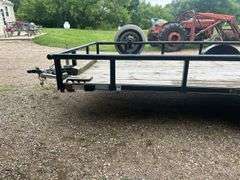2015 Diamond C 14 Ft Flatbed Trailer