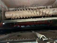 Case-IH 1688 Combine