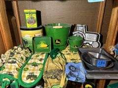 John Deere Cake Pan, Bakeware, Tinware, Aprons & More