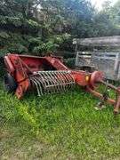 IH 46 Square Baler