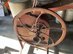 IHC Corn Sheller