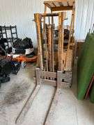 Allis Chalmers Propane Forklift