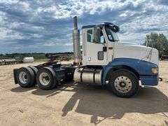 2001 IH 9100 Day Cab Semi Truck