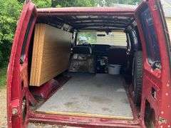 1988 Ford Econoline 150 Van