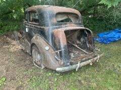 1936 Plymouth 2 Door Hardtop - Project Car with Parts