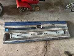 Ford Pickup Tailgate
