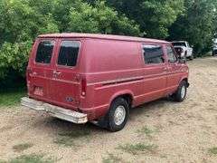 1988 Ford Econoline 150 Van