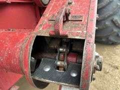 Case-IH 1688 Combine