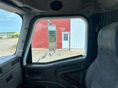 2001 IH 9100 Day Cab Semi Truck