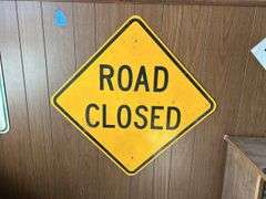 Road Closed & Diagonal Parking Signs