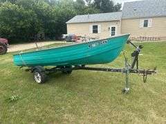 14 Ft Crestliner Boat