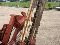 Ditch Witch 7610 4x4 Trencher W/Backhoe, Cable plow & Backfill Blade