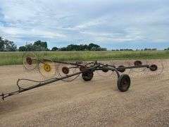 8 Wheel Rake