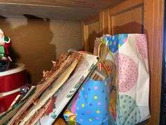 Miscellaneous Holiday & Display Items - Christmas & Easter