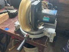 Delta Compound Miter Saw with a Sander & Belts