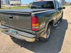 2002 Chevy Silverado 1500HD 6.5 Ft Box