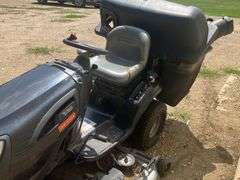 Craftsman YT 4500 Riding Lawnmower