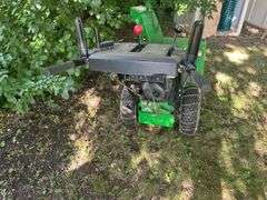 John Deere TRS-27 Snowblower