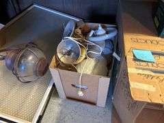 Lighting & Light Fixtures