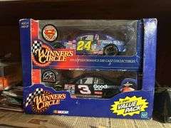 NASCAR Collectibles - 1:64 & 1:24 Scale Cars