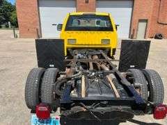 2017 Ford F550 XL Pickup Cab & Chassis