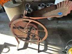 IHC Corn Sheller