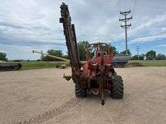 Ditch Witch 7610 4x4 Trencher W/Backhoe, Cable plow & Backfill Blade