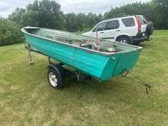 14 Ft Crestliner Boat