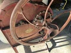 IHC Corn Sheller