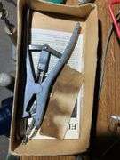 Livestock Tagging Items, Castrators, Pill Poppers, Horns, and More
